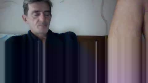 Snapshot of mmiltos chatting on 11/02/25, 09:17 mmiltos online show from 11/02/25, 09:17