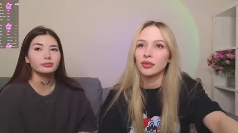 Snapshot of mmkakpoxyi22 chatting on 12/16/24, 02:27 alice and ray online show from 12/16/24, 02:27