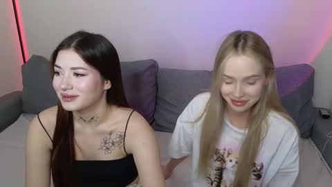 Snapshot of mmkakpoxyi22 chatting on 01/07/25, 12:55 alice and ray online show from 01/07/25, 12:55