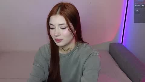 Snapshot of mmkakpoxyi22 chatting on 02/27/25, 12:56 alice and ray online show from 02/27/25, 12:56