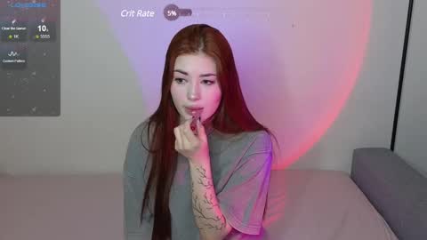 Snapshot of mmkakpoxyi22 chatting on 02/28/25, 05:04 alice and ray online show from 02/28/25, 05:04