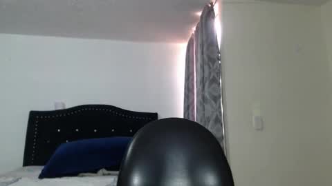 Snapshot of mmm_maryana1 chatting on 04/22/26, 06:42 mmm_maryana1 online show from 04/22/26, 06:42