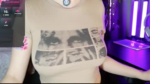 Snapshot of mmm_sweety_kitty chatting on 03/02/26, 05:30 mmm_sweety_kitty online show from 03/02/26, 05:30