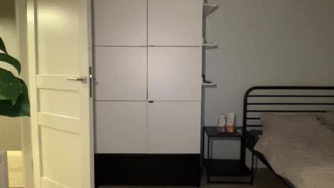 mmminnie online show from 10/13/25, 07:14