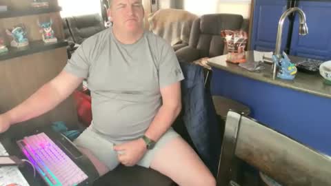 Snapshot of mmmthatsfunnn chatting on 03/04/26, 05:30 mmmthatsfunnn online show from 03/04/26, 05:30