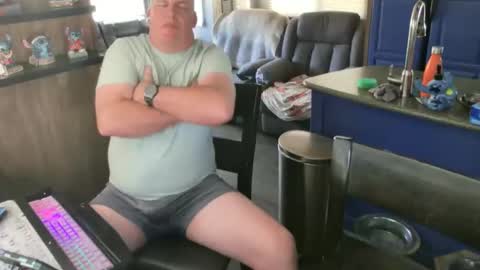 Snapshot of mmmthatsfunnn chatting on 03/25/26, 06:25 mmmthatsfunnn online show from 03/25/26, 06:25