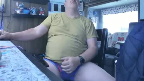 Snapshot of mmmthatsfunnn chatting on 03/30/26, 09:27 mmmthatsfunnn online show from 03/30/26, 09:27