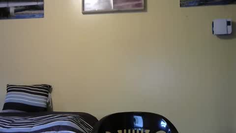 mark online show from 06/02/26, 03:41