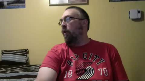 Snapshot of mmr4545 chatting on 07/14/26, 03:44 mark online show from 07/14/26, 03:44