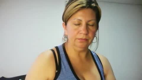 Snapshot of mmsexymm84 chatting on 01/21/25, 11:02 mmsexymm84 online show from 01/21/25, 11:02