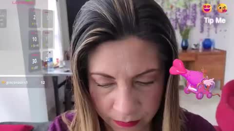 Snapshot of mmsexymm84 chatting on 10/27/25, 04:00 mmsexymm84 online show from 10/27/25, 04:00