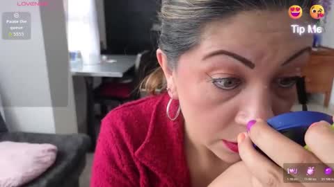 Snapshot of mmsexymm84 chatting on 10/31/25, 12:28 mmsexymm84 online show from 10/31/25, 12:28