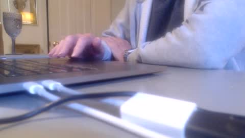 Snapshot of mmythmaker chatting on 05/30/26, 01:30 mmythmaker online show from 05/30/26, 01:30