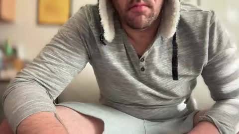 Snapshot of mnbttmguylking chatting on 10/22/25, 08:30 TightHoleMPLS online show from 10/22/25, 08:30