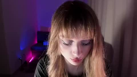 Snapshot of mnepohhh chatting on 01/10/26, 09:30 mnepohhh online show from 01/10/26, 09:30