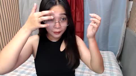 mnopxx33 online show from 10/14/25, 02:56