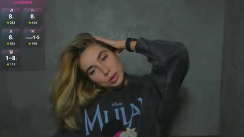 Princess Moana  online show from 01/17/26, 01:27