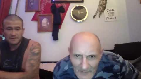 Snapshot of moboyz1969 chatting on 11/04/25, 05:12 moboyz1969 online show from 11/04/25, 05:12