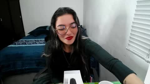 Snapshot of mocca_117 chatting on 03/19/26, 12:20 Sam online show from 03/19/26, 12:20