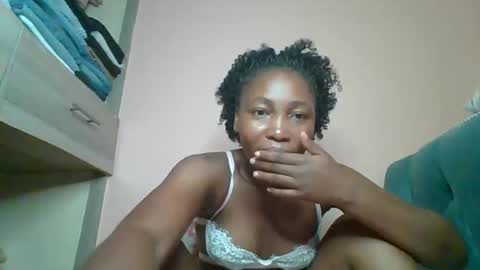 Snapshot of mochakei chatting on 03/06/26, 05:04 mochakei online show from 03/06/26, 05:04