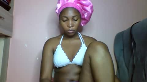 Snapshot of mochakei chatting on 03/26/26, 05:40 mochakei online show from 03/26/26, 05:40