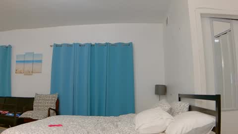 Mocha  BDAY JAN 13  online show from 01/16/25, 11:48