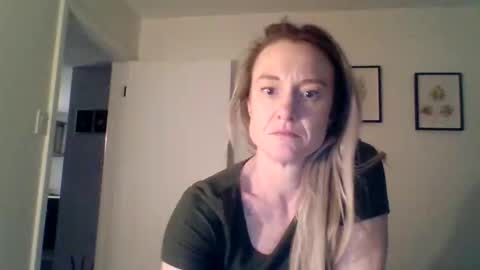 mockingbirds91 online show from 04/01/26, 03:40