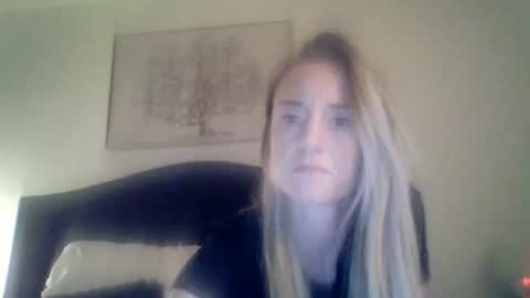 Snapshot of mockingbirds91 chatting on 06/20/26, 06:16 mockingbirds91 online show from 06/20/26, 06:16