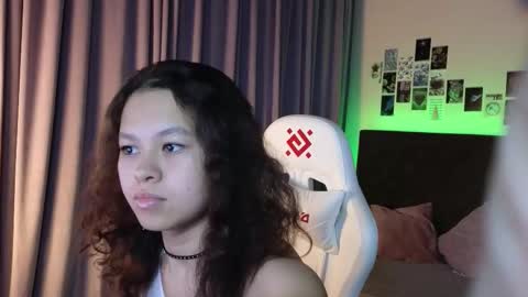 Snapshot of moco_choco chatting on 10/12/25, 01:26 moco_choco online show from 10/12/25, 01:26