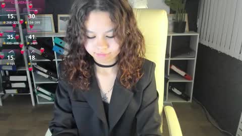 Snapshot of moco_choco chatting on 10/20/25, 01:28 moco_choco online show from 10/20/25, 01:28