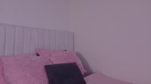 zoe ross online show from 02/26/26, 07:57