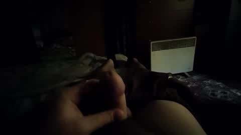 Snapshot of modest_guy86 chatting on 10/13/25, 03:39 modest_guy86 online show from 10/13/25, 03:39