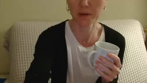 Aurora online show from 02/12/26, 11:22