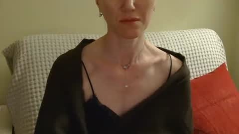 Snapshot of modesta1413 chatting on 04/09/26, 10:15 Aurora online show from 04/09/26, 10:15