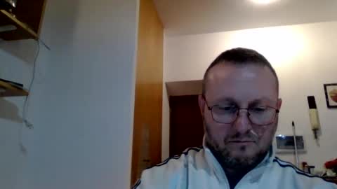 modesto1969 online show from 02/04/25, 05:55