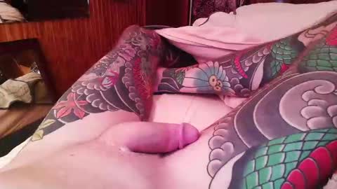 moeron40 online show from 11/04/25, 04:33