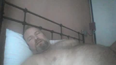 Snapshot of mofu781s chatting on 12/04/24, 10:35 mofu781s online show from 12/04/24, 10:35