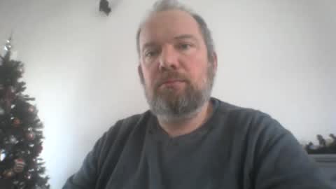 Snapshot of mofu781s chatting on 12/17/24, 10:34 mofu781s online show from 12/17/24, 10:34