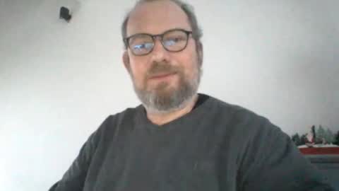 Snapshot of mofu781s chatting on 01/09/25, 07:52 mofu781s online show from 01/09/25, 07:52