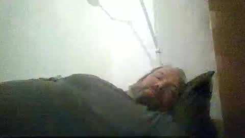 Snapshot of mofu781s chatting on 02/22/25, 10:52 mofu781s online show from 02/22/25, 10:52