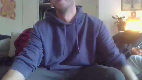 Snapshot of mohican69hot chatting on 12/10/24, 11:32 mohican69hot online show from 12/10/24, 11:32