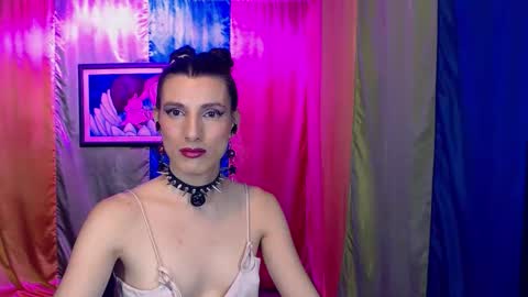 Snapshot of moira_hot chatting on 02/10/26, 09:52 moira_hot online show from 02/10/26, 09:52