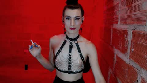 Snapshot of moira_hot chatting on 02/17/26, 11:22 moira_hot online show from 02/17/26, 11:22