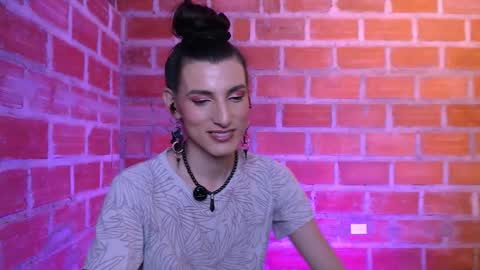 Snapshot of moira_hot chatting on 02/28/26, 10:22 moira_hot online show from 02/28/26, 10:22