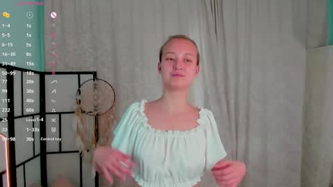 Diana online show from 10/24/25, 08:44