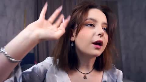 My name is Eda online show from 10/29/25, 04:59