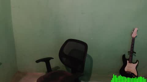 Snapshot of mokkaccmm chatting on 01/10/25, 07:00 Mokkaf online show from 01/10/25, 07:00