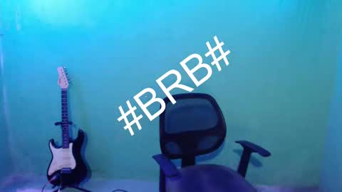 Snapshot of mokkaccmm chatting on 01/17/25, 01:57 Mokkaf online show from 01/17/25, 01:57