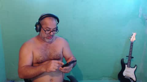 Snapshot of mokkaccmm chatting on 02/05/25, 03:20 Mokkaf online show from 02/05/25, 03:20