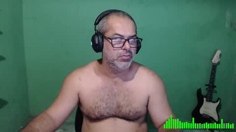 Snapshot of mokkaccmm chatting on 02/18/25, 01:32 Mokkaf online show from 02/18/25, 01:32